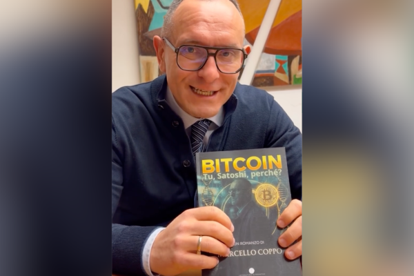 Marcello Coppo con il suo romanzo