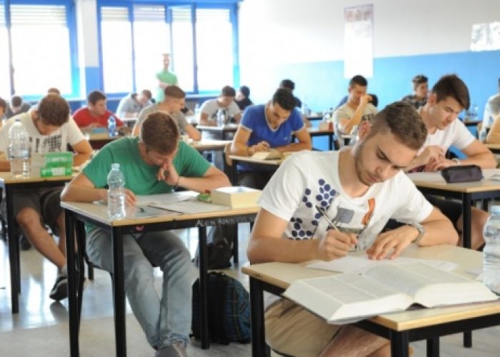 Maturità: 1200 studenti pronti all'esame