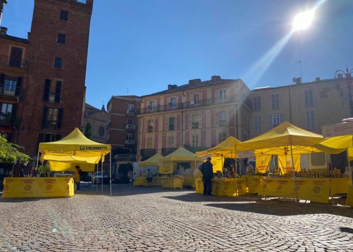 Mercato piazza Statuto martedì