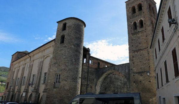 Moastero Bormida castello