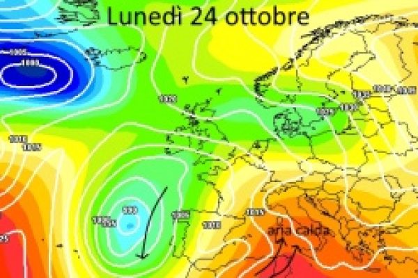 Molte nubi, ma con poche piogge; da mercoledì soleggiato e mite