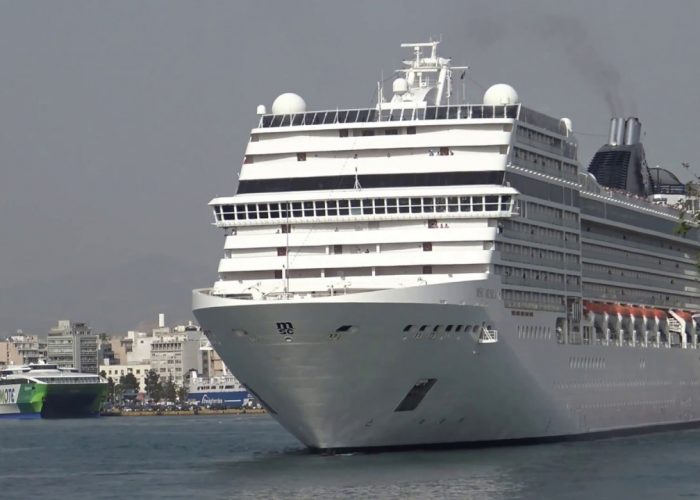 La nave Musica su cui viaggeremo verso l'Egeo