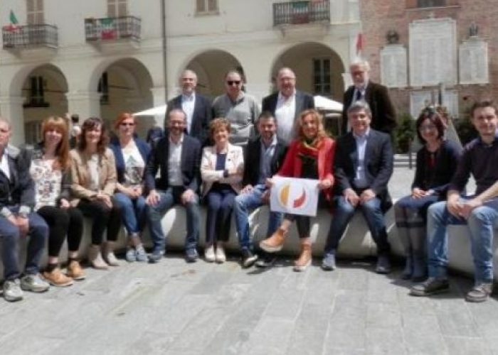 Nizza, pronta la lista dellex sindaco Carcione