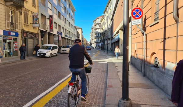 Nuova corsia ciclabile di corso Alfieri Asti8