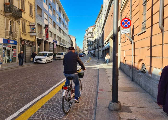 Nuova corsia ciclabile di corso Alfieri Asti8