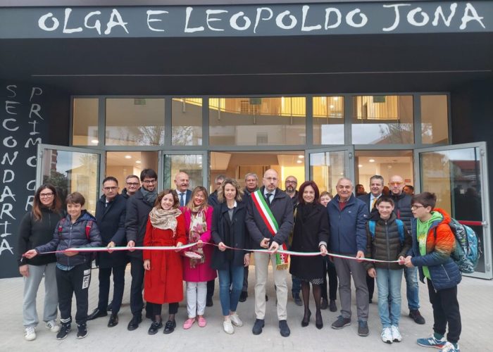 Nuova scuola media Jona di Asti9