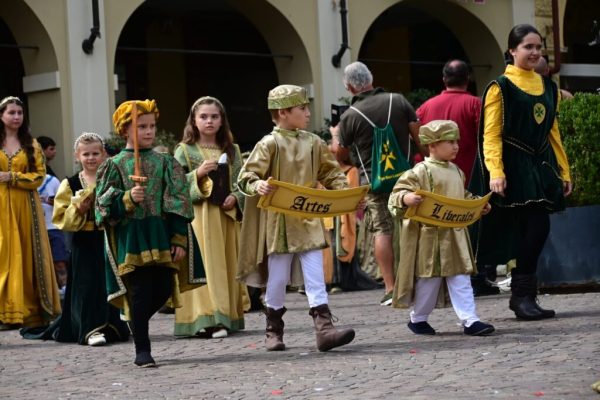 Palio di Asti Sfilata dei Bambini