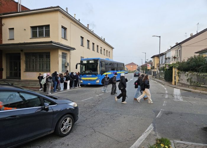 Pendolari corso Venezia fermata provvisoria