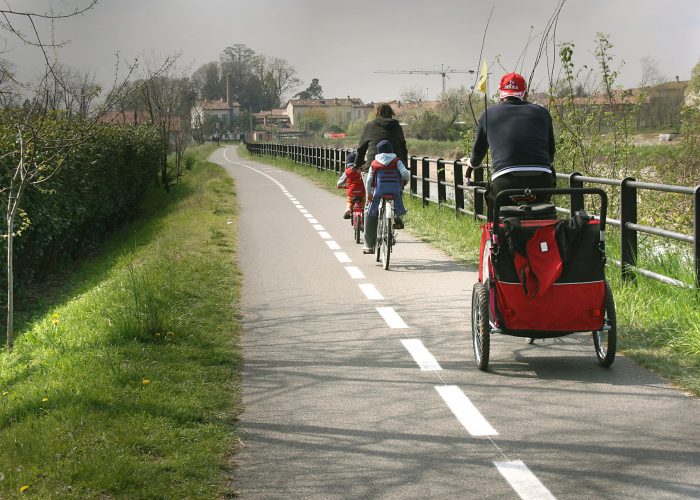 Una pista ciclabile tra Nizza e Canelli