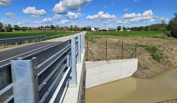 Ponte di Vaglierano dopo l'esondazione risultato
