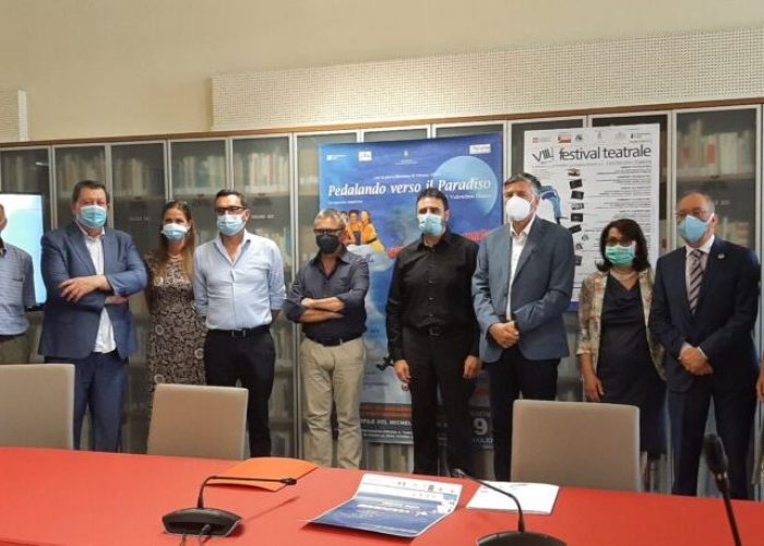 Presentazione del Festival Basta che siate giovani all'Uni Astiss