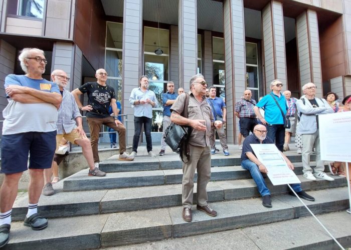 Protesta Tari Palazzo Mandela