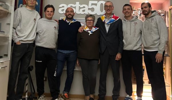 Renato Berzano eletto presidente del gruppo sbandieratori del Palio di Asti