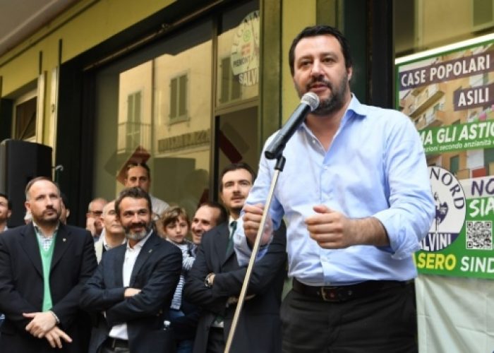 Salvini ad Asti accende il popolo leghista