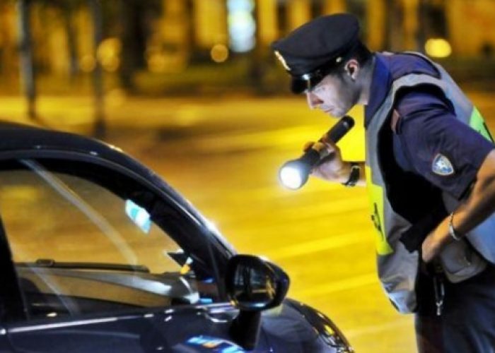 Scappa senza pagare il rifornimento, denunciato