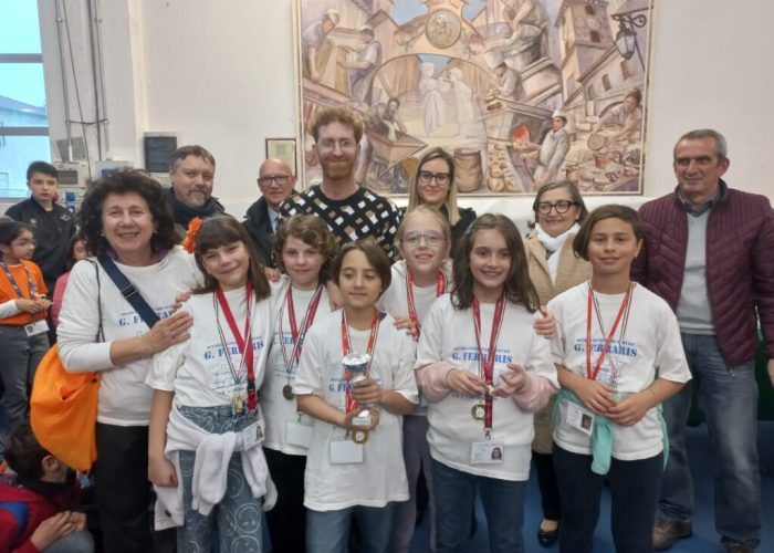 Scuola Ferraris trofeo scacchi