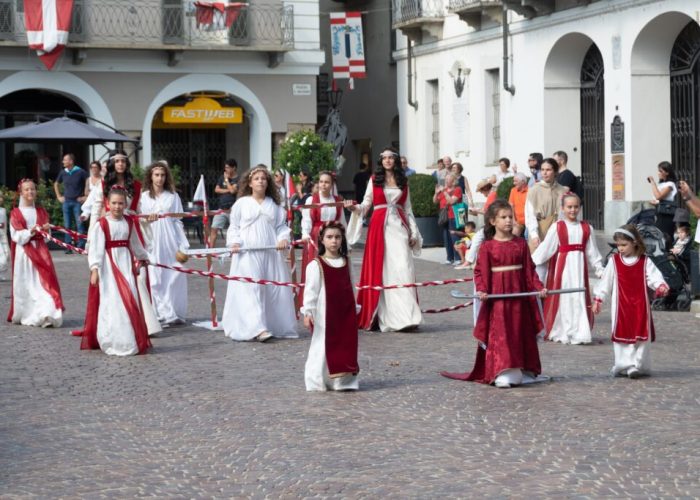 Sfilata dei bambini al Palio di Asti 202331