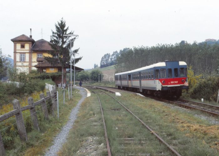 Treni sule linee astigiane