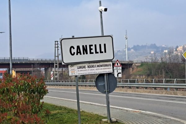 Telecamere a Canelli