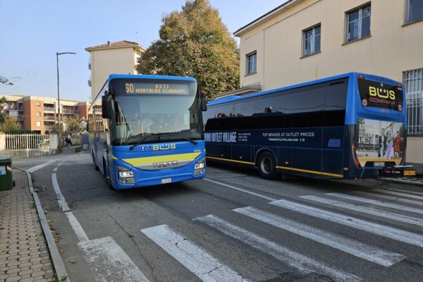 Traffico primo giorno lavori sul ponte Ogerio di corso Savona ad Asti