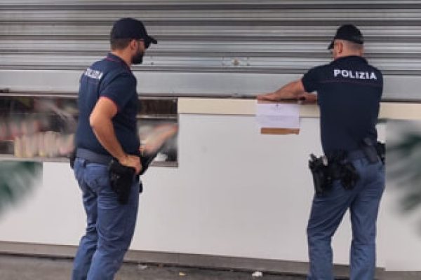 VIALE MARIO RAPISARDI ATTIVITA’ DI UN CHIOSCO BAR SOSPESA PER GIORNI ERA RITROVO DI PREGIUDICATI