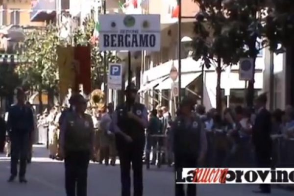 VIDEO: Sfilata, gli astigiani attesi per le 19