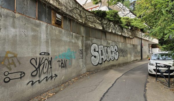 Via del Bosco Asti graffiti