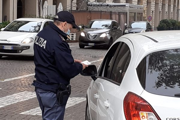 controlli polizia