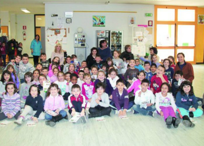 Adozioni a distanza per tre classidella scuola primaria "A. Frank"