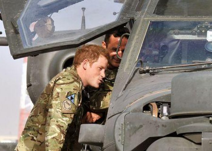 Afghanistan/ Principe Harry su Apache uccide leader talebano