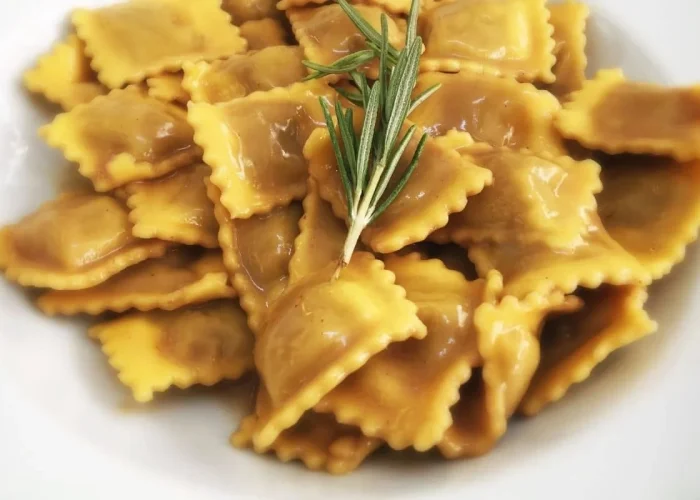 agnolotti al sugo arrosto