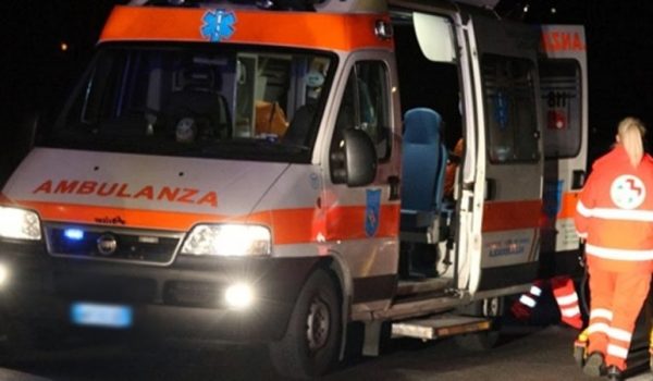 ambulanza notte soccorso x