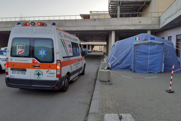 ambulanza tenda pronto soccorso di asti