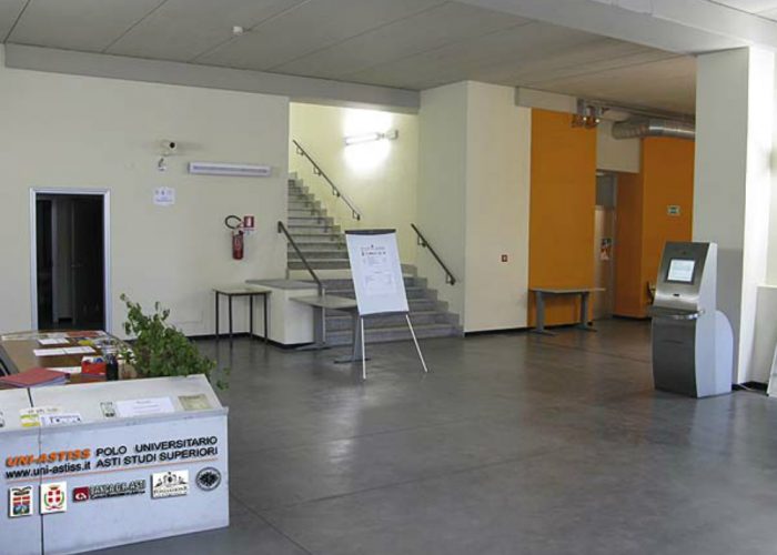 Amianto, la parola a studenti ed esperti