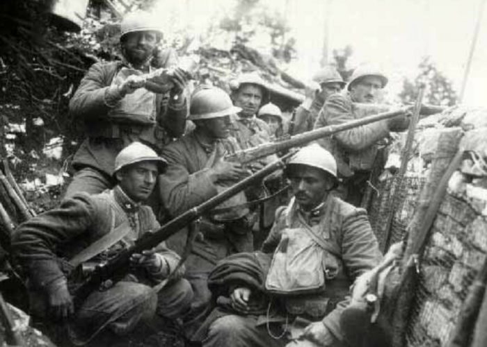 Asti e la Grande Guerra, le trinceeper parole e immagini