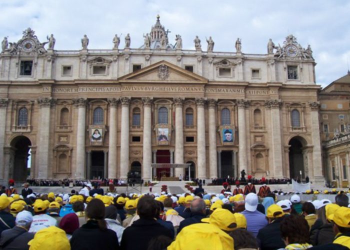 Astigiani assisteranno alla messadi insediamento di Papa Francesco