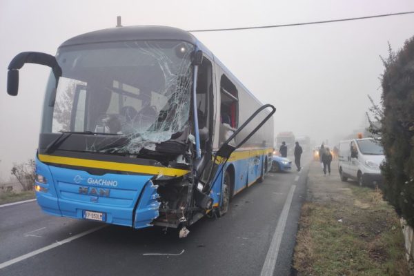 autobus giachino