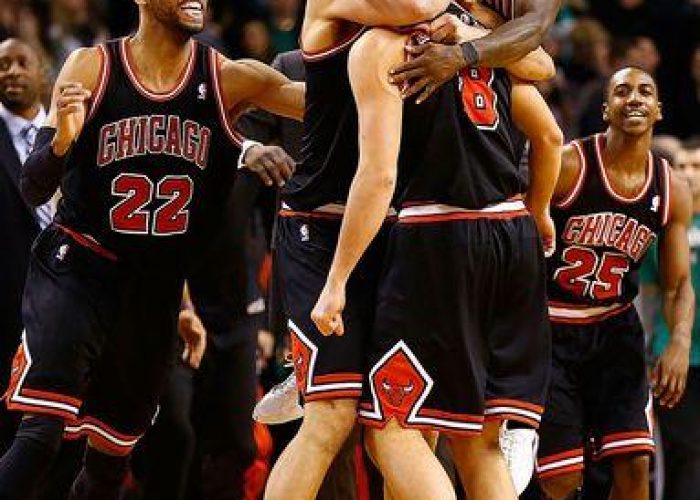 Basket/ Nba: Belinelli fa felice Chicago, Durant ne fa 52