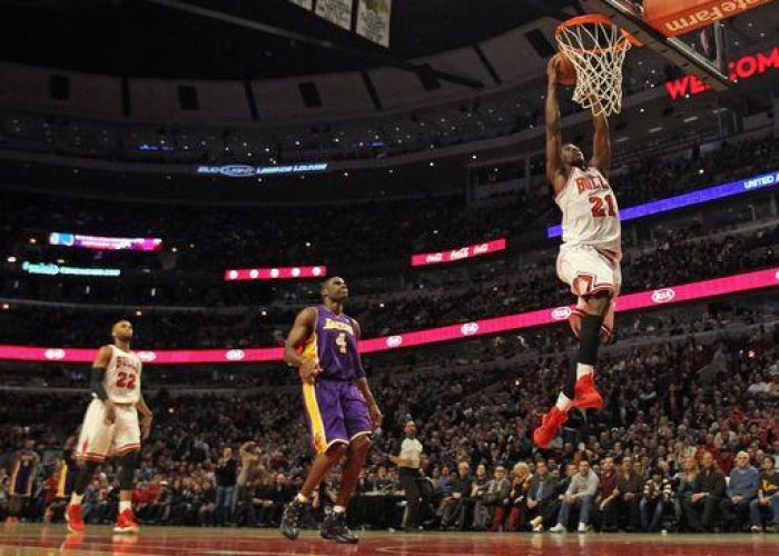 Basket/ Nba: Chicago stende i Lakers, Belinelli ne fa 15