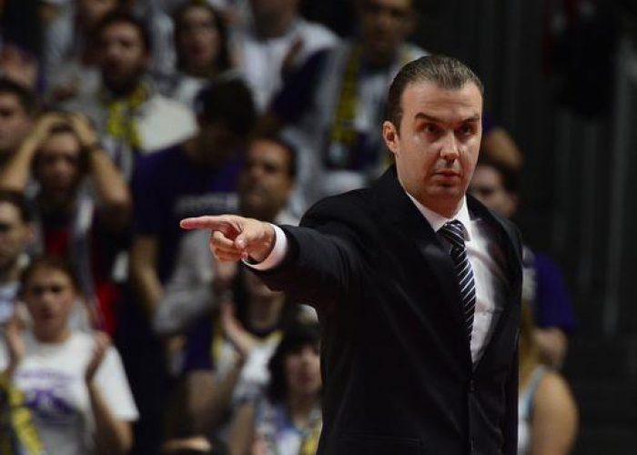 Basket/ Simone Pianigiani lascia la panchina del Fenerbahce