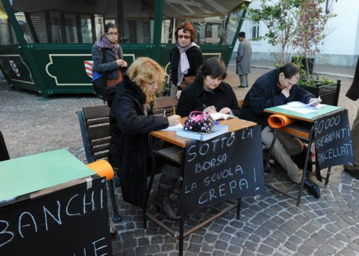 «Basta con il precariatoe i tagli alla scuola pubblica»