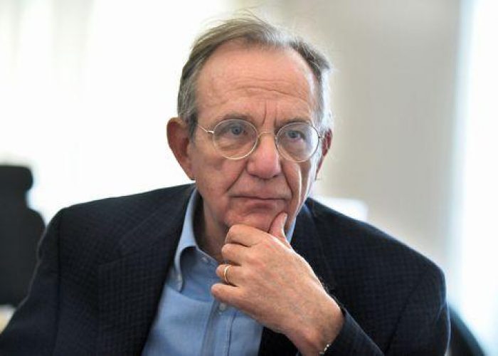 Bce/Padoan(Ocse):Spazio calo tassi,forse scelta andava già fatta