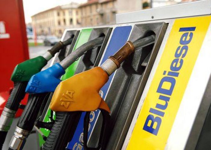 Benzina/ Consumatori: Per Gpl in un anno spesa cresce di 202 euro