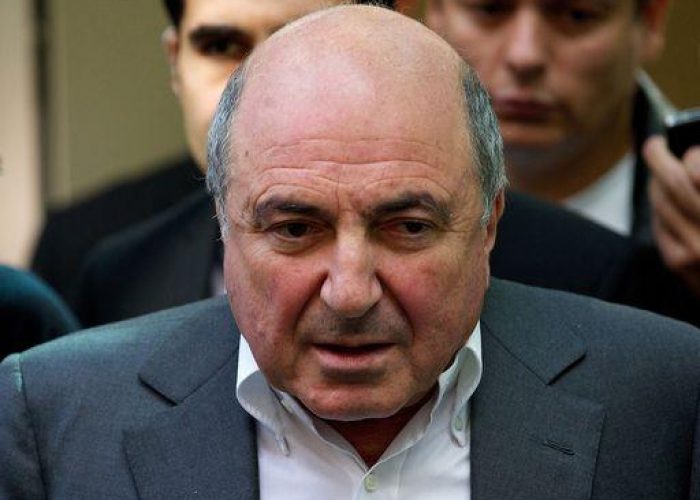 Berezovsky/ L'ex oligarca sepolto in gran segreto nel Surrey