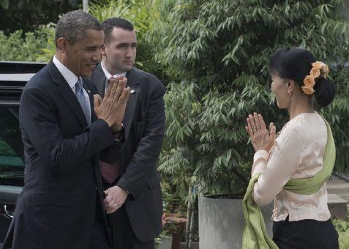 Birmania/ Obama ricevuto da Suu Kyi nella sua casa di Rangoon