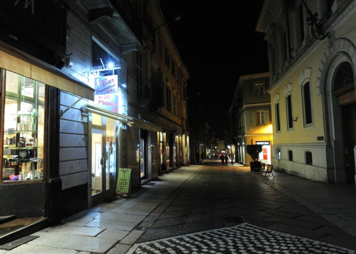 Black out per calo di tensionein corso Alfieri e viale Partigiani