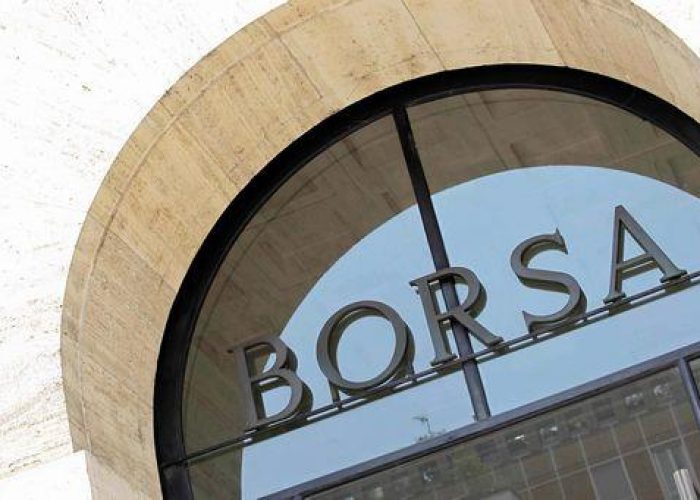 Borsa/ Spread sotto quota 410,Ftse Mib chiude in rialzo del 2,4%