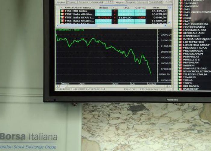 Borsa/Milano più brillante d'Europa chiude in rialzo del  2,4%