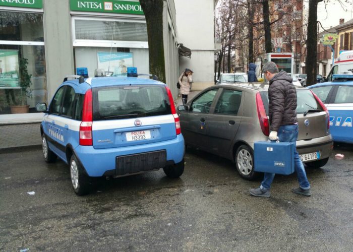 Bottino di 150mila euro nella rapinaalla San Paolo di corso Savona