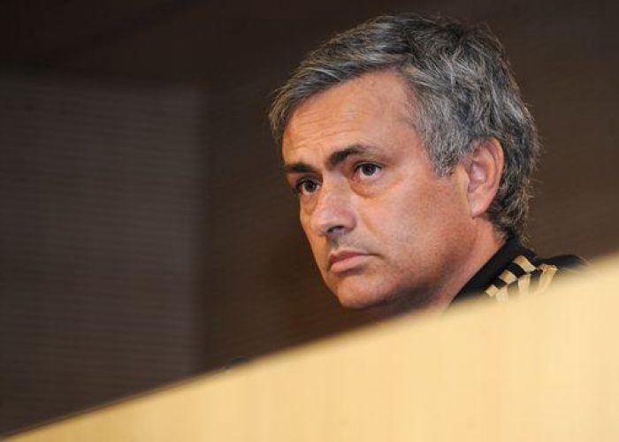 Calcio/ Mourinho: La squadra la faccio io